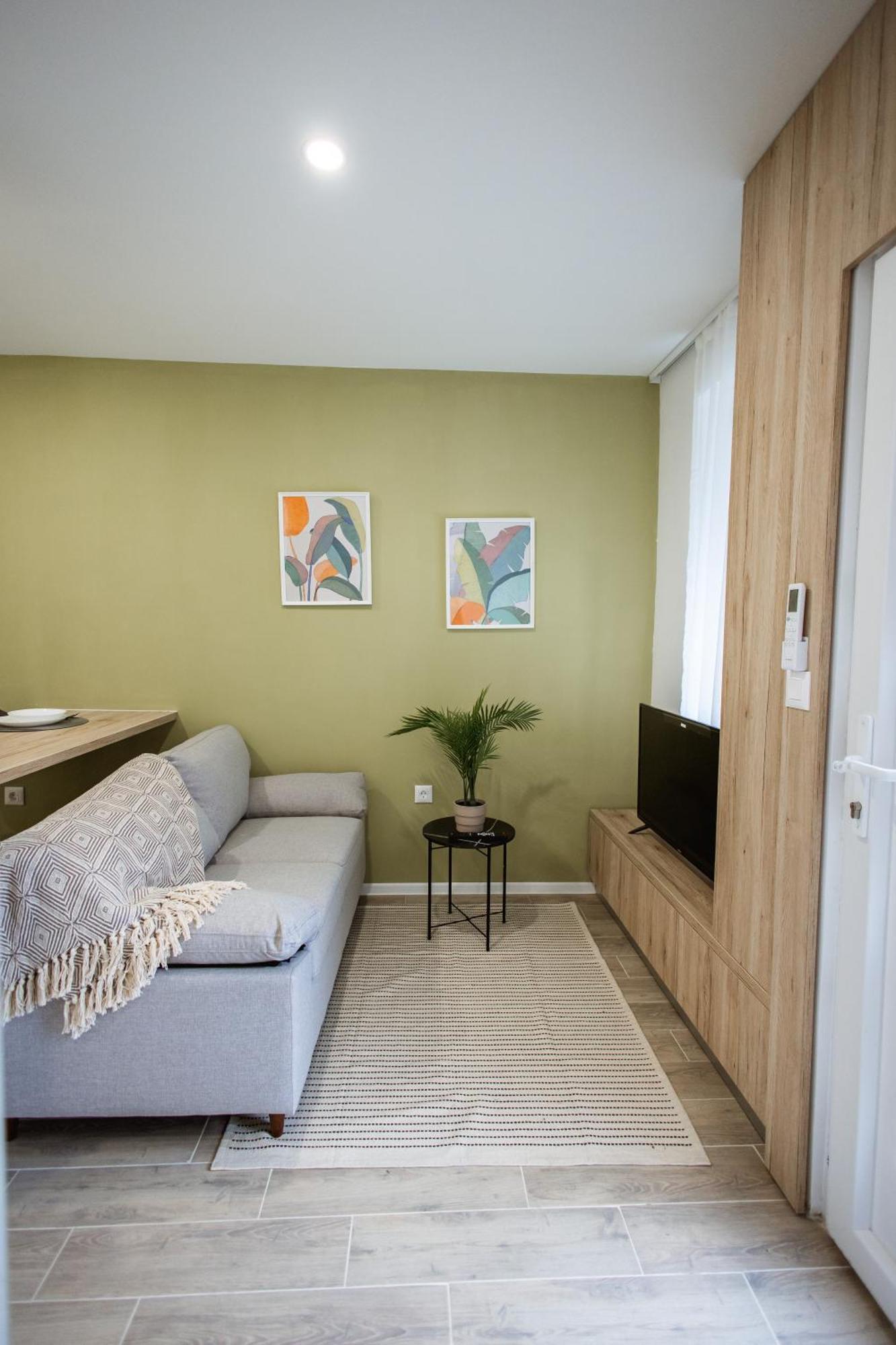 Cozy Studio Apartment In Osijek - Self Check In מראה חיצוני תמונה