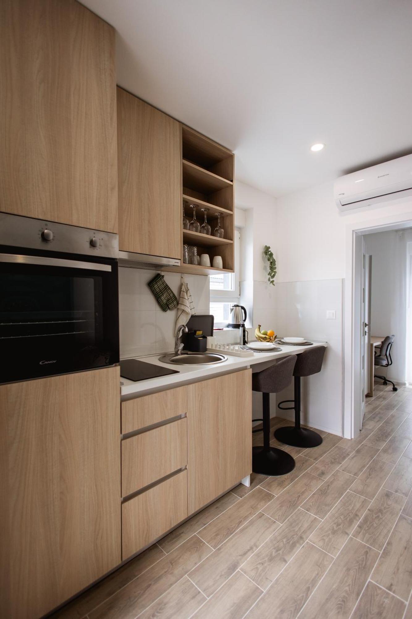 Cozy Studio Apartment In Osijek - Self Check In מראה חיצוני תמונה